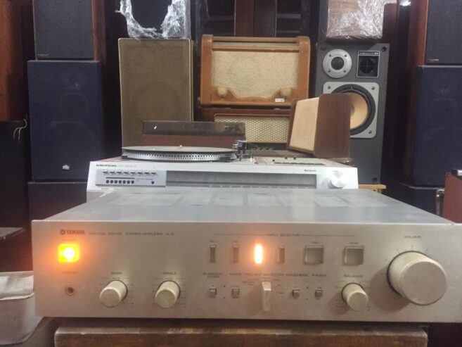 Ampli-YAMAHA-A-5-hang-bai-Nhat