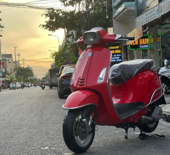 ban-xe-vespa-tran-cao-van-da-nang-1